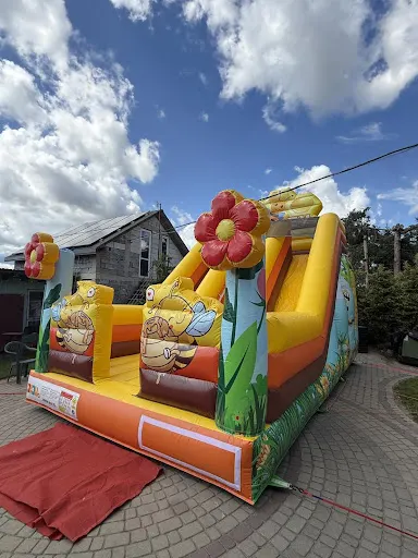 Niezlaimpreza.pl - Dmuchańce | Sauny | Atrakcje